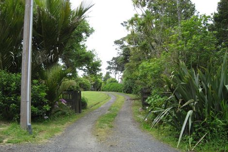 Photo of property in 118 Hinau Road, Waimauku, 0881