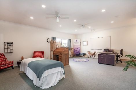 Photo of property in 1028 Saint Aubyn Street West, Frimley, Hastings, 4120