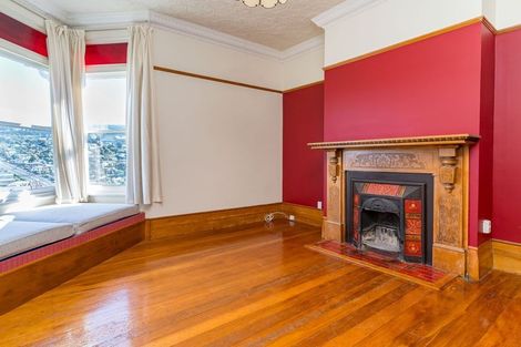 Photo of property in 32 Hereford Street, Kaikorai, Dunedin, 9010