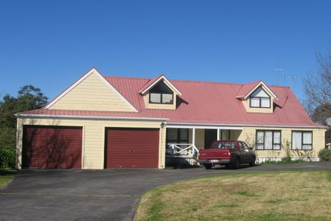 Photo of property in 10 Lorelei Place, Opaheke, Papakura, 2113