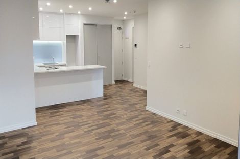 Photo of property in 9/46 Wellington Street, Howick, Auckland, 2014