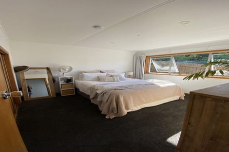 Photo of property in 15 Elizabeth Place, Ferndale, New Plymouth, 4310