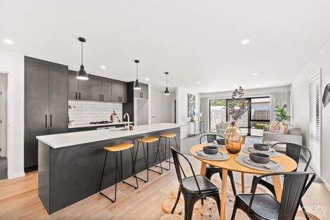 Photo of property in 33c Gemstone Drive, Birchville, Upper Hutt, 5018