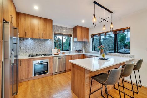 Photo of property in 128 Nile Road, Milford, Auckland, 0620