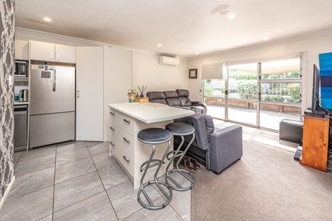 Photo of property in 56d Gonville Avenue, Gonville, Wanganui, 4501