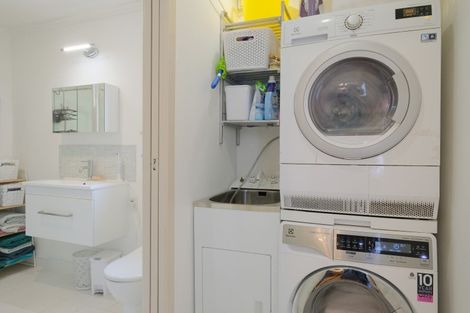 Photo of property in 17 Forfar Street, Clyde Hill, Dunedin, 9011