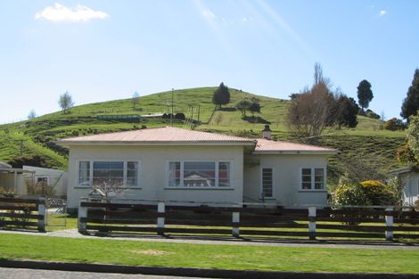 Photo of property in 23 Goldfinch Street, Taihape, 4720