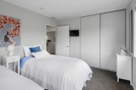 Photo of property in 297 Eastern Terrace, Sydenham, Christchurch, 8023