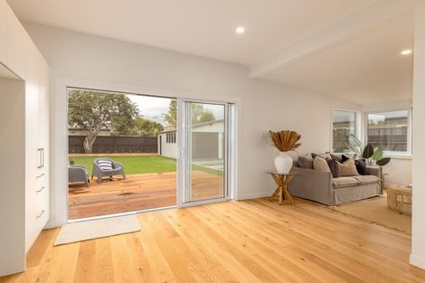 Photo of property in 55 Chrystal Street, Richmond, Christchurch, 8013