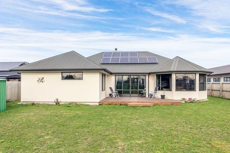 Photo of property in 37 Seymour Drive, Rolleston, 7614