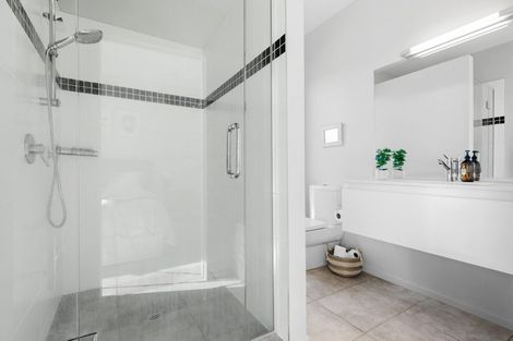 Photo of property in 43 Victory Drive, Wharewaka, Taupo, 3330