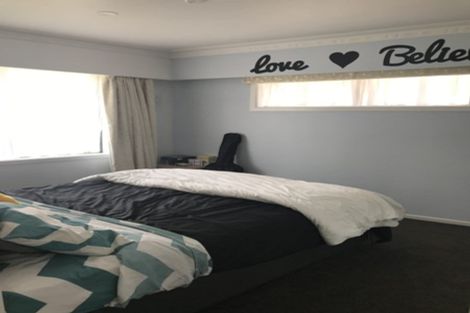 Photo of property in 15a Butterworth Avenue, Opaheke, Papakura, 2113
