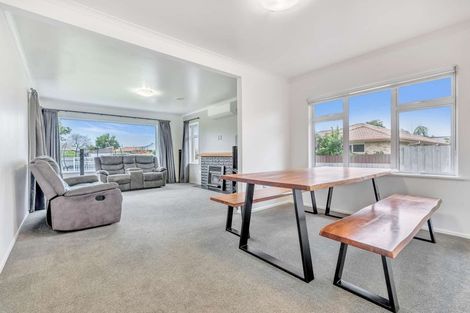 Photo of property in 1 Riverside Drive, Whakatane, 3120