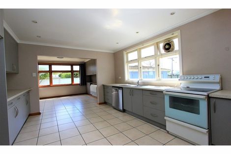 Photo of property in 9 Eltham Road, Blenheim, 7201