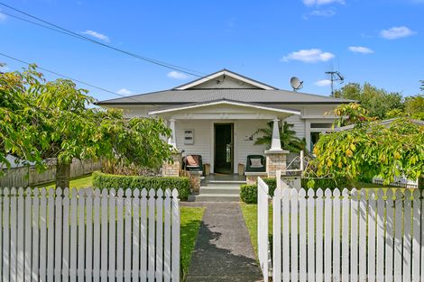 Photo of property in 21 Williams Street, Cambridge, 3434