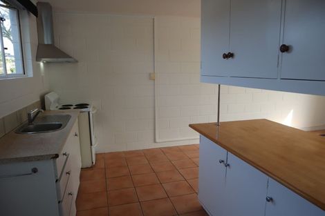 Photo of property in 2/21 Olliviers Road, Phillipstown, Christchurch, 8011