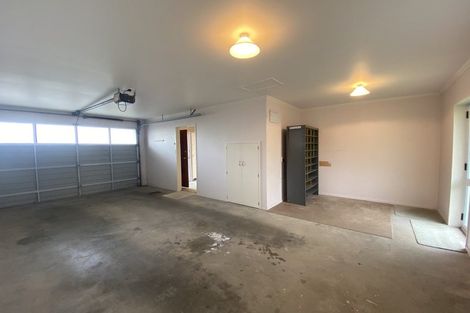 Photo of property in 2/225 Mangorei Road, Merrilands, New Plymouth, 4312