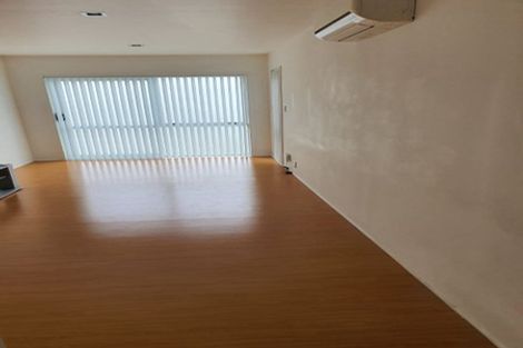 Photo of property in 23a Laurina Road, Sunnynook, Auckland, 0620