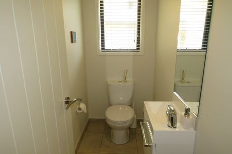 Photo of property in 46 Leeward Drive, Whitianga, 3510