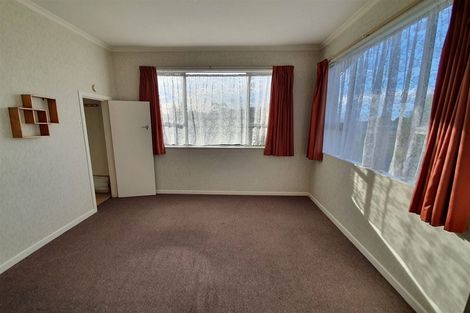 Photo of property in 60 Timaru Road, Waimate, 7924