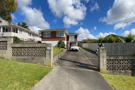 Photo of property in 122 Hepburn Road, Glendene, Auckland, 0602