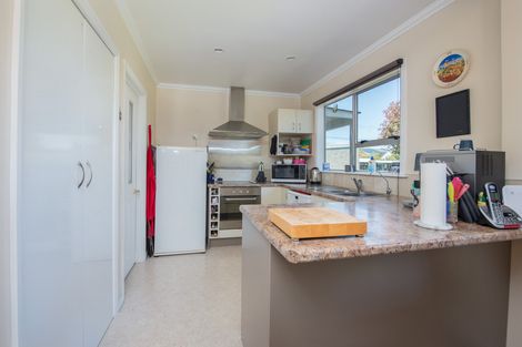 Photo of property in 1 Dunbar Place, Mosgiel, 9024