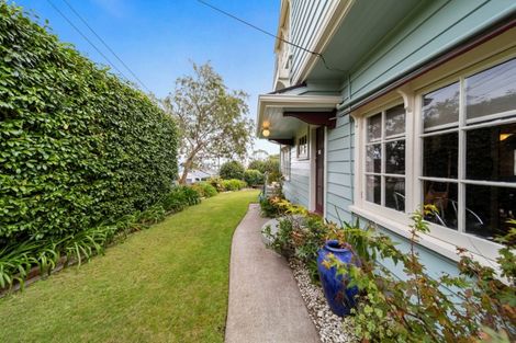 Photo of property in 66 Gilbert Street, New Plymouth, 4310