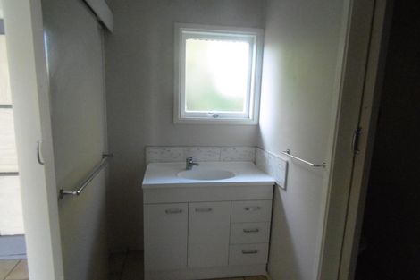 Photo of property in 2/30 Fairburn Road, Otahuhu, Auckland, 1062