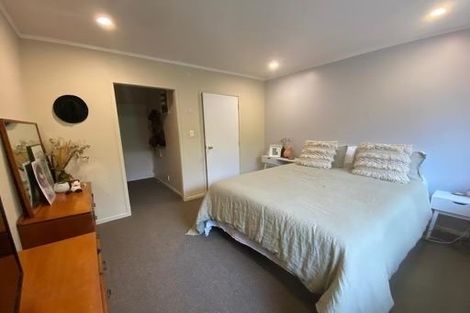Photo of property in 28a Clovelly Road, Bucklands Beach, Auckland, 2012
