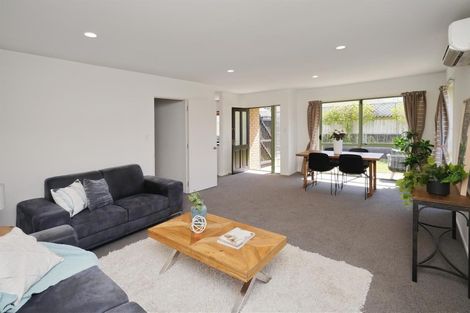 Photo of property in 513a Harewood Road, Harewood, Christchurch, 8051