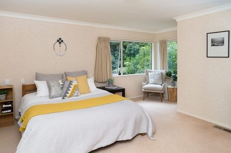 Photo of property in 30 Duval Grove, Tawa, Wellington, 5028