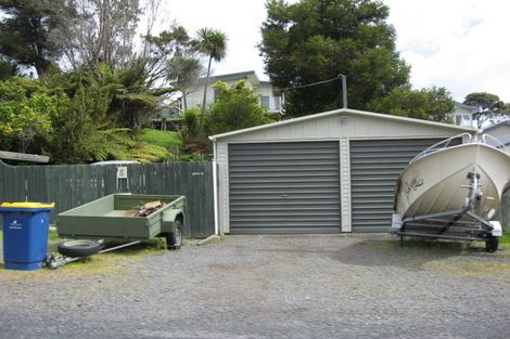 Photo of property in 5 Duncan Rise, Herald Island, Auckland, 0618