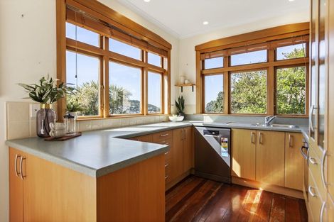 Photo of property in 63 Rhine Street, Island Bay, Wellington, 6023