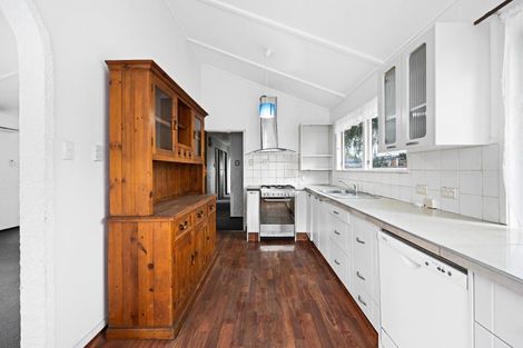 Photo of property in 2 Cullimore Street, Pukete, Hamilton, 3200