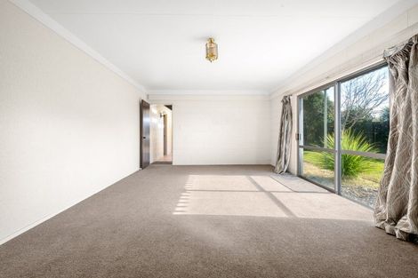 Photo of property in 5 Pohutukawa Drive, Pukete, Hamilton, 3200