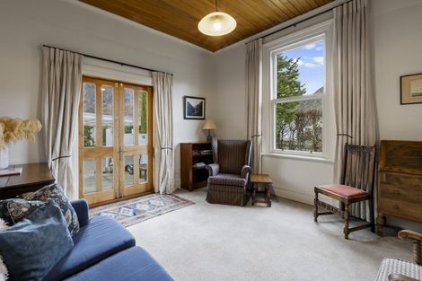 Photo of property in 14 Anglesea Street, Arrowtown, 9302