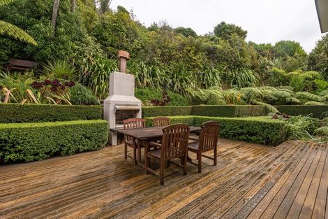 Photo of property in 24 Mewburn Rise, Karori, Wellington, 6012