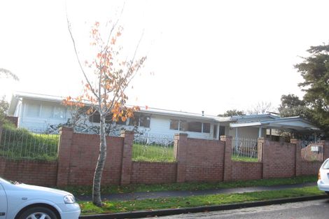 Photo of property in 46 Walpole Avenue, Hillpark, Auckland, 2102