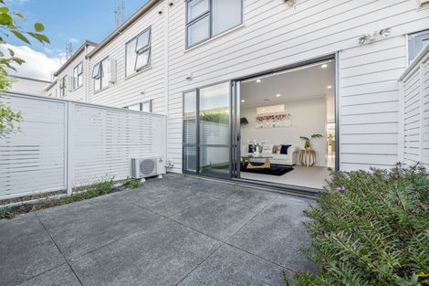Photo of property in 9 Louis Braille Lane, Flat Bush, Auckland, 2019