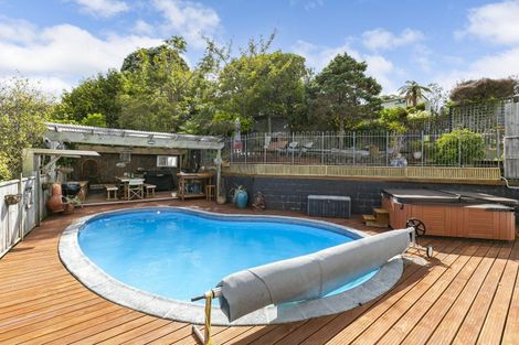 Photo of property in 21 Mclellan Street, Tawa, Wellington, 5028