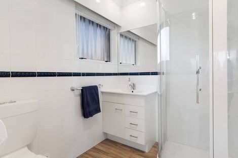 Photo of property in 56 Links View Drive, Omokoroa, 3114