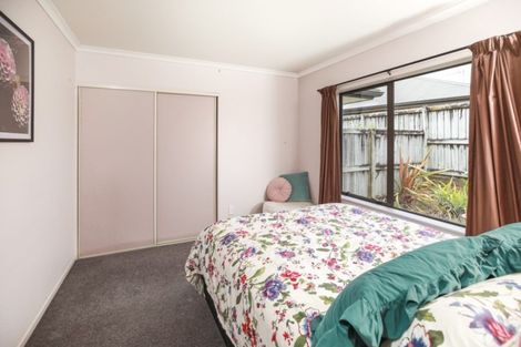 Photo of property in 37 Tuirangi Street, Flagstaff, Hamilton, 3210