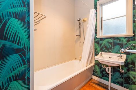 Photo of property in 8 Jollie Street, Linwood, Christchurch, 8062