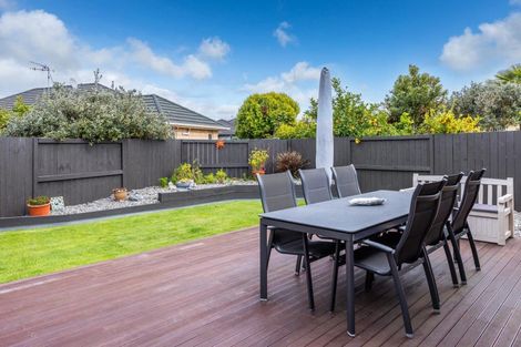 Photo of property in 10 Cranmer Close, Rototuna North, Hamilton, 3210