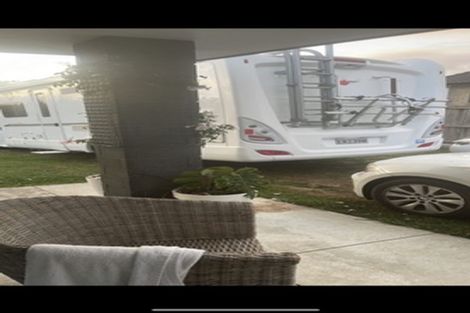 Photo of property in 589d Great South Road, Rosehill, Papakura, 2113