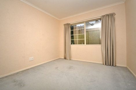 Photo of property in 5 Lorikeet Place, Unsworth Heights, Auckland, 0632