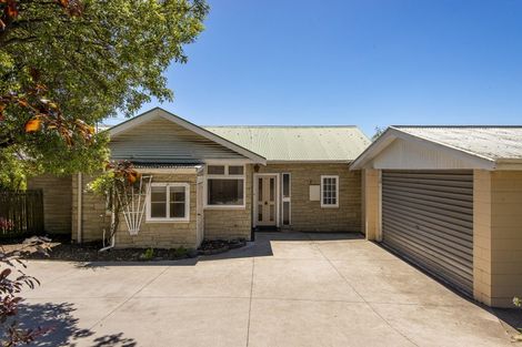 Photo of property in 12 Dyers Pass Road, Cashmere, Christchurch, 8022