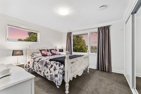 Photo of property in 28 Sunny Bay Road, Matua, Tauranga, 3110