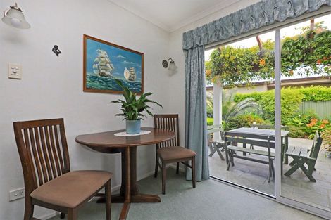 Photo of property in 9 Malbec Way, Greenmeadows, Napier, 4112