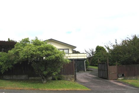 Photo of property in 1 Kaikoura Street, Henderson, Auckland, 0612
